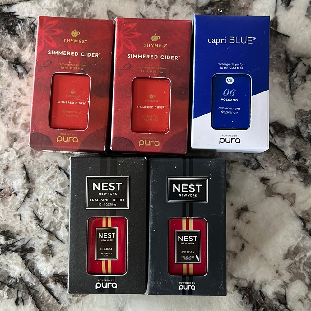5 brand new Pura fragrance refills